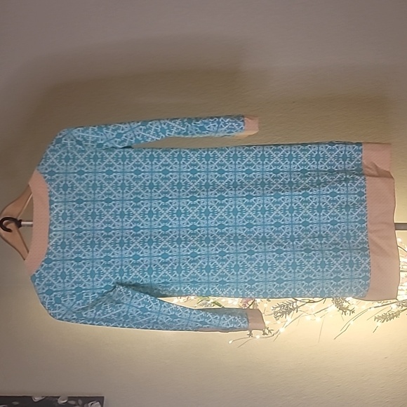 Adorable mini dress or tunic. - Picture 7 of 7